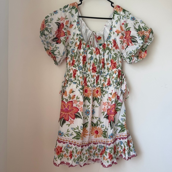 FARM Rio Dresses & Skirts - NWT Farm Rio Floral Mini Dress Off White Floral Size L